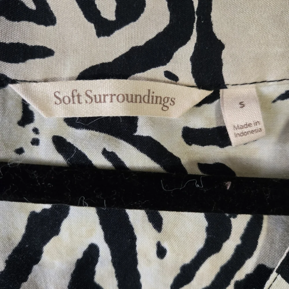 Soft Surroundings Black and Cream Animal‎ Print Single Button Cardigan ~ Small